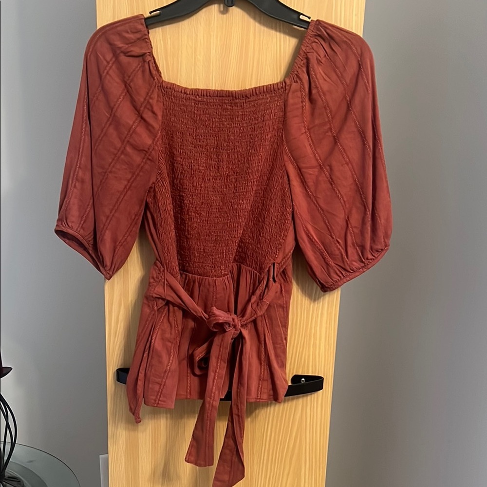 Old navy rust colored Blouse